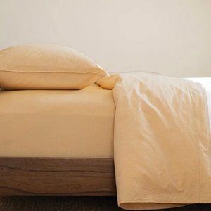 5 Pc Set Cimino Home Chambray Sheet Set + Gingham Pillowcases